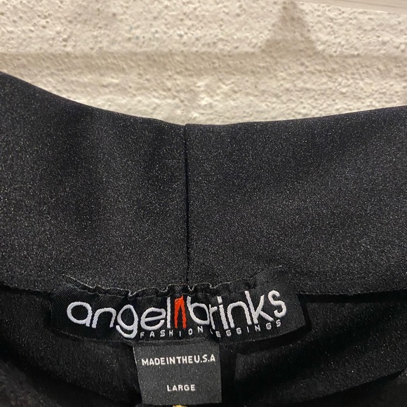 Angel Brinks Zip Up Shorts Size Large EUC - Picture 3 of 4
